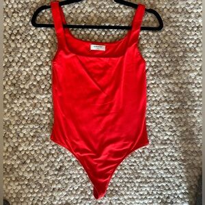 Aritzia Babaton Contour Bodysuit